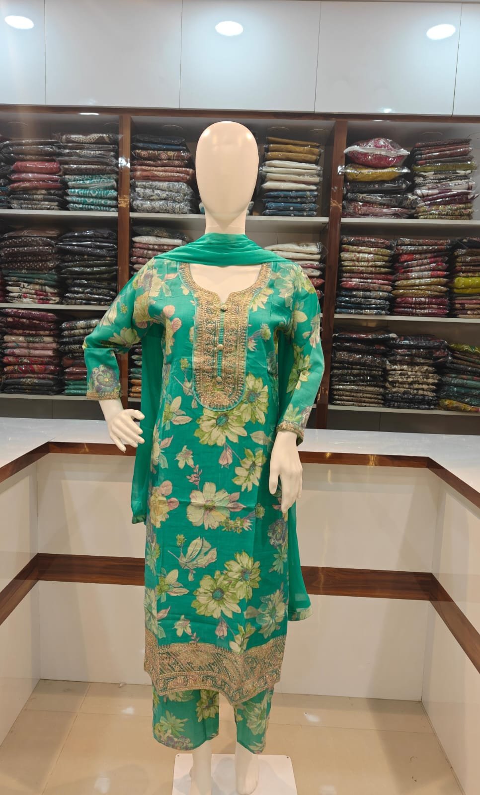 Floral Print Embroidered Three Piece Set - C Green